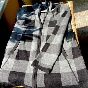 Adrian Vittadini buffalo check zip up sweater sz med NWT